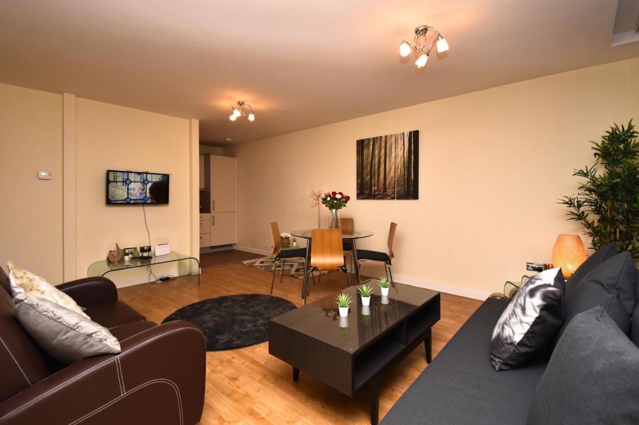 Apartmán The Hub - Spacious, Bright And Modern With Free Parking Milton Keynes Exteriér fotografie